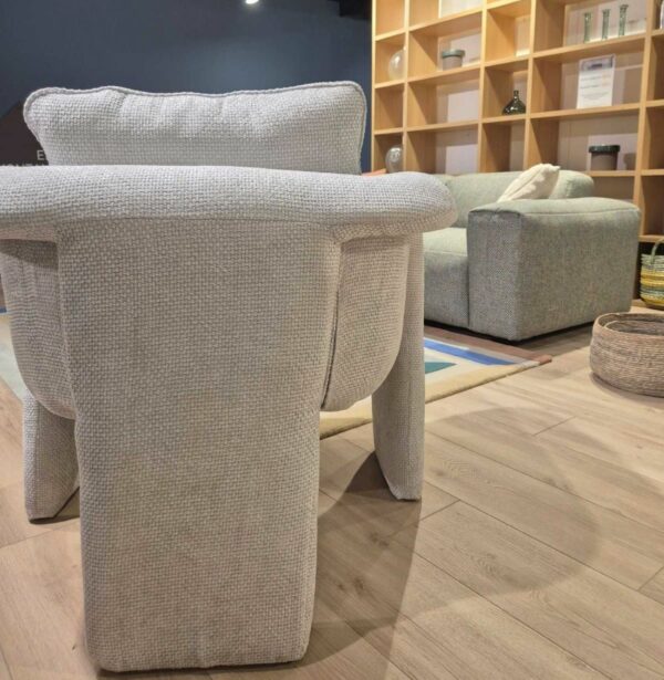 Fauteuil gris Maison Canali Ajaccio